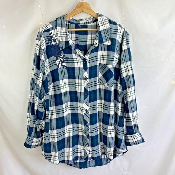Upcycled Womens Blue Plaid Long Sleeve Top 2X Floral Peace Sign Embroidered Rose - Picture 3 of 6
